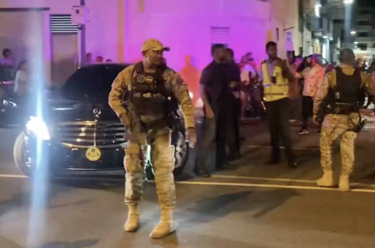 މުޒާހަރާގެ މެދަށް މޮޓޯކޭޑް ބީހެން ދިމާވީ ކީއްވެ؟