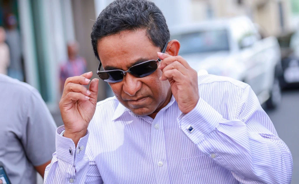 ދިވެއްސެއްގެ މައްސަލަ އޮއްބާލަން ދައުލަތުން 10މިލިއަން ޑޮލަރު ސިންގަޕޫރުގެ އާބިޓްރޭޝަނަށް ދިން