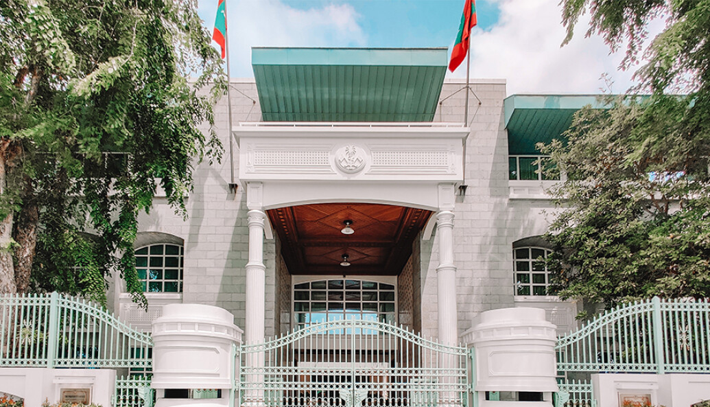 ދައުލަތަށް ލިބޭ އާމްދަނީ އަށް ނުބަލާ ޚަރަދުކުރަމުންދާނަމަ ދަރަނިވެރިވާނެ 