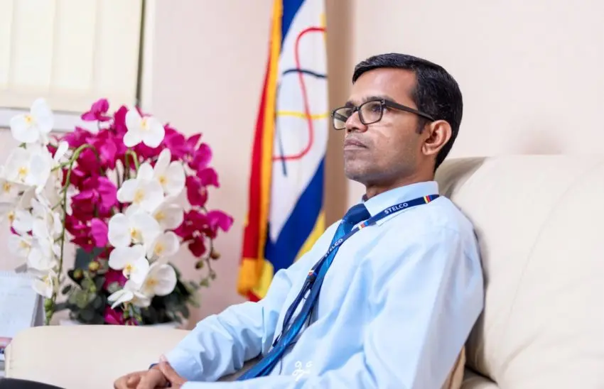 ސްޓެލްކޯގައި ހިނގާ ބޮޑު ކޮރަޕްޝަން