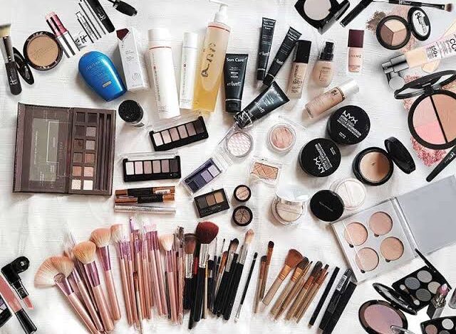 ރައީސުލް ޖުމްހޫރިއްޔާގެ މޫނުފުޅު ރީތި ކުރުމަށް 36 މުވައްޒަފުން